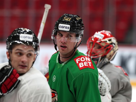 Первая тренировка Виктора Сведберга в «Авангарде»