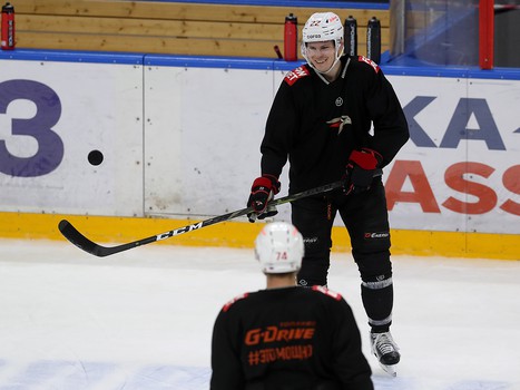 Раскатка «Авангарда» перед выездным матчем против СКА