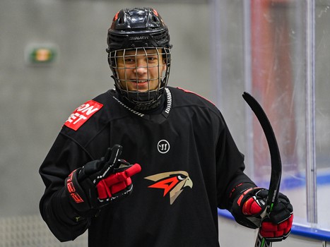 Глеб Трикозов и Михаил Гуляев тренируются с «Авангардом»