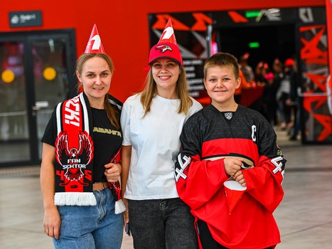 «Авангард» - «Трактор» 1:4. Вокруг матча