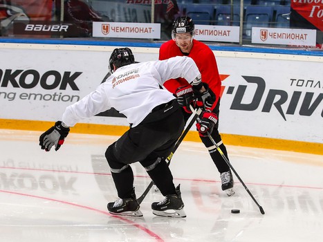 Открытая тренировка «Авангарда» для СМИ