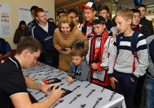Турнир по следж-хоккею в Омске, день 2
