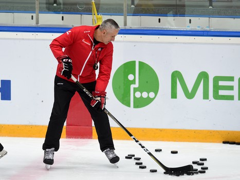 Раскатка "Авангарда" перед матчем с "Амуром"