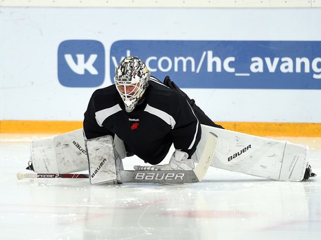 Тренировка "Авангарда" перед выездом в Астану