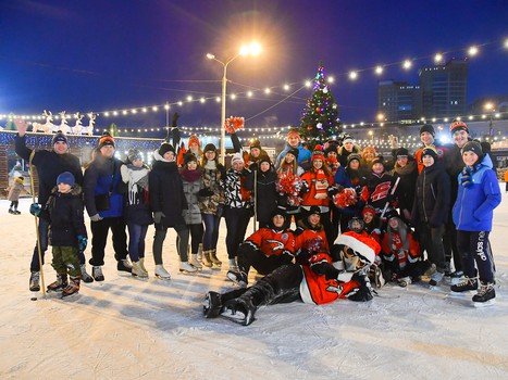 Городской каток на Бударина