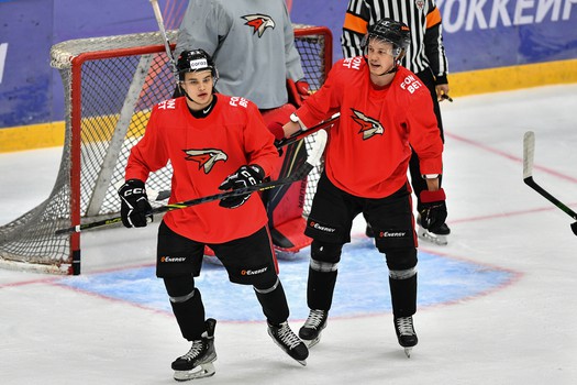 Двусторонний матч «Авангарда»