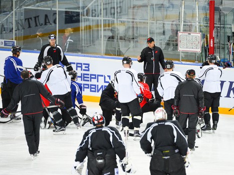 Раскатка "Авангарда" перед домашним матчем со "Спартаком"