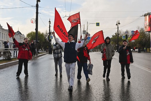 Фан-зона «Авангарда» на Пешеходном Любинском