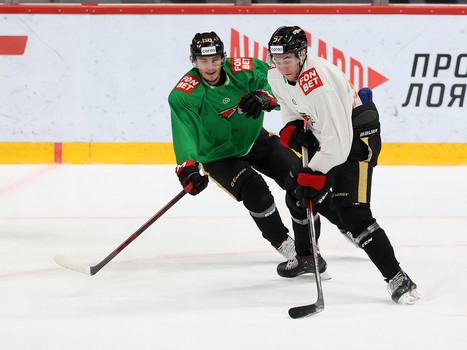 Тренировка «Авангарда» перед матчем с «Нефтехимиком»