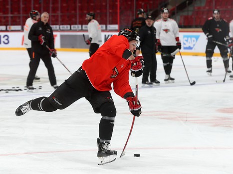 Раскатка «Авангарда» перед матчем с «Йокеритом»