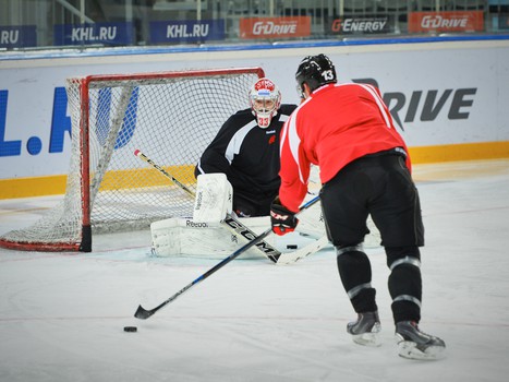 Раскатка "Авангарда" перед матчем с "Адмиралом"
