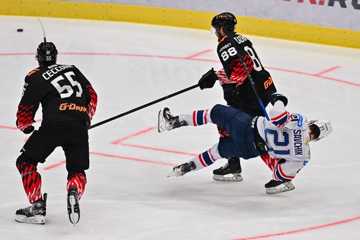 28.12.2025. «Авангард» - «Лада» 4:3 Б