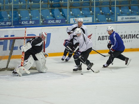 Раскатка "Авангарда" в Екатеринбурге перед игрой с "Автомобилистом"
