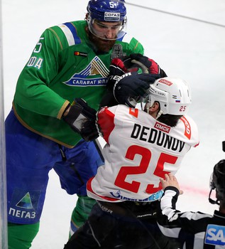 07.03.2020. 1/4 Востока, матч №4. «Салават Юлаев» - «Авангард» 1:5