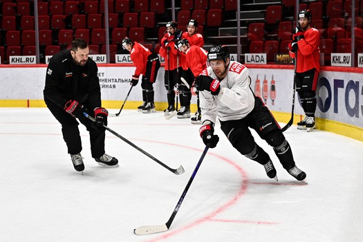 Тренировка «Авангарда» перед матчем с «Автомобилистом»