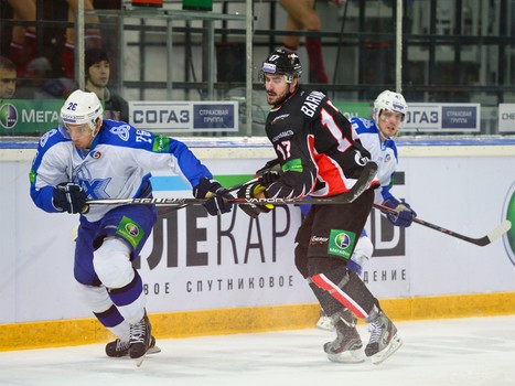 01.11.2013 "Авангард" - "Нефтехимик"