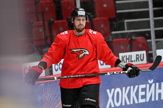 Первая ледовая тренировка «Авангарда»