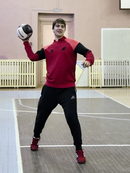 "Физ-ра с "Омскими Ястребами" в школе № 108