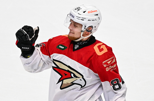 ПРИСТРУНИЛИ «БАРСОВ» | Победная раздевалка «Авангарда» после матча с «Барысом» (ВИДЕО)