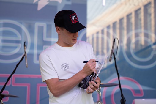 Дмитрий Рашевский в Омске на вечеринке Буэнос Летос