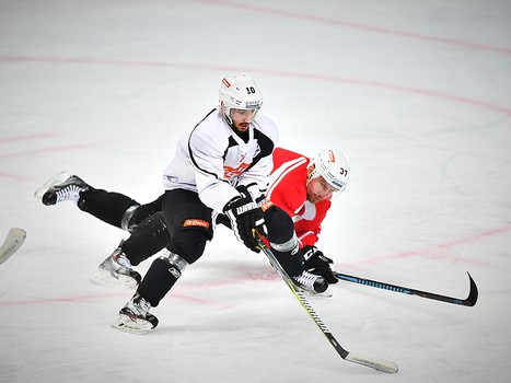 Раскатка "Авангарда" перед седьмым матчем серии с "Салаватом Юлаевым"