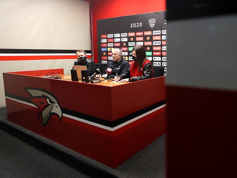 Открытая тренировка «Авангарда» перед стартом финала Востока