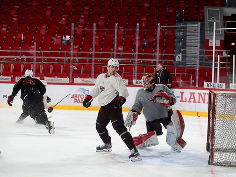 Тренировка «Авангарда» перед четвёртым матчем серии с «Автомобилистом»