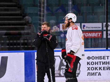 Раскатка «Авангарда» перед матчем в Санкт-Петербурге