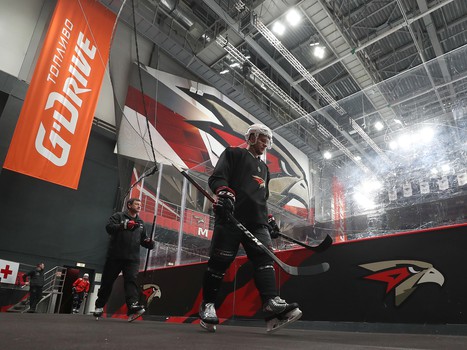 Открытая тренировка «Авангарда» перед стартом финала Востока