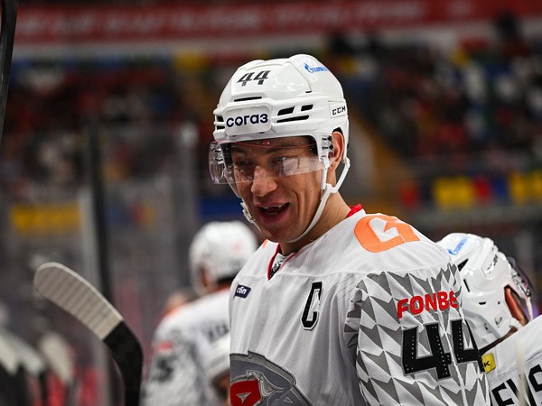 Дамир Шарипзянов и Майкл Маклауд вошли в символическую сборную февраля