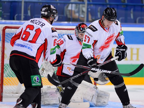 30.08.2013 "Салават Юлаев" - "Авангард" 4:3