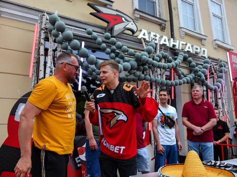 Александр Волков на вечеринке Буэнос Летос