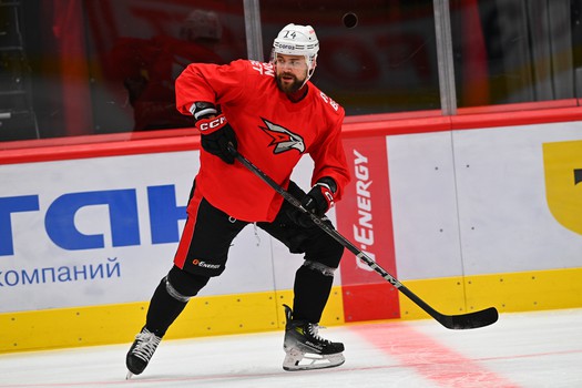 Первая тренировка Майкла Маклауда с командой