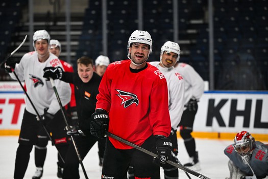 Раскатка «Авангарда» перед матчем в Минске