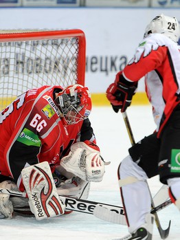 19.10.2013 "Металлург" (Нк) - "Авангард"