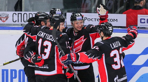 24.02.2016. "Авангард" - "Нефтехимик" 4:2. Все голы