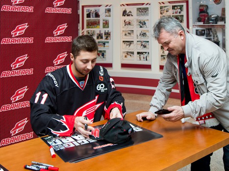 10.09.2015. "Авангард" - "Лада" 6:1