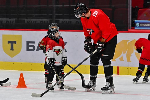 Тренировка воспитанников Хоккейной Академии «Авангард» 2019 года рождения на G-Drive Арене