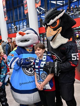 «Авангард» - «Сибирь» 2:1 Б. Вокруг матча