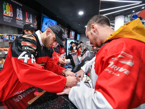 «Авангард» - «Амур» 4:1. Вокруг матча