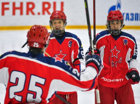 Полуфиналы и матчи за 5-8 места Первенства ЮХЛ в Омске