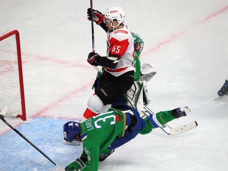 11.03.2020. 1/4 Востока, матч №6. «Салават Юлаев» - «Авангард» 4:1