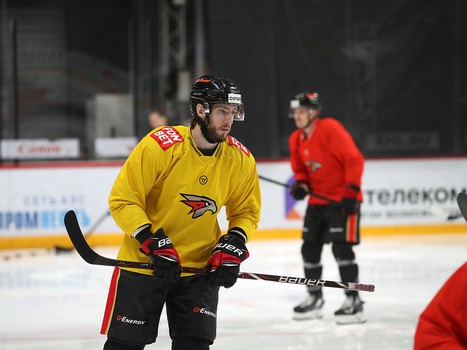 Максим Гончаров вернулся в «Авангард»