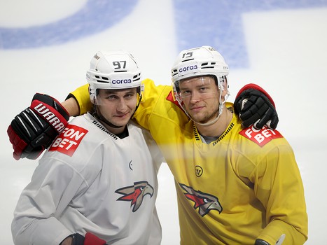 Тренировка «Авангарда» перед матчем в Уфе