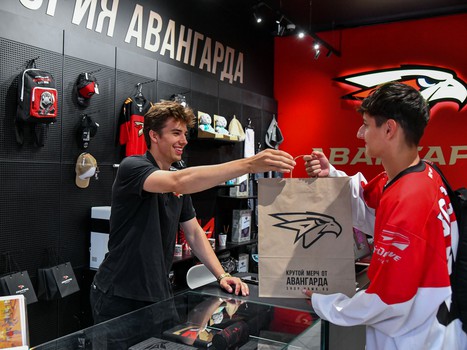 Александр Волков на вечеринке Буэнос Летос