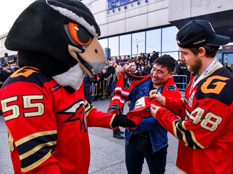 «Авангард» привёз Кубок Гагарина в Омск!