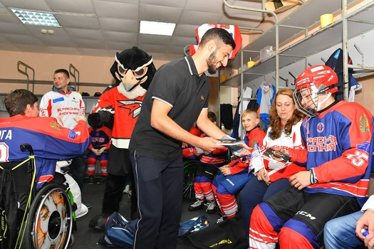 Турнир по следж-хоккею в Омске, день 1