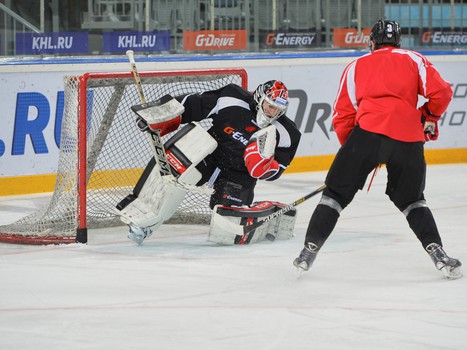 Тренировка "Авангарда" перед матчем с "Югрой"