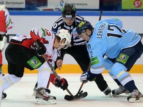 17.10.2013 "Сибирь" - "Авангард"