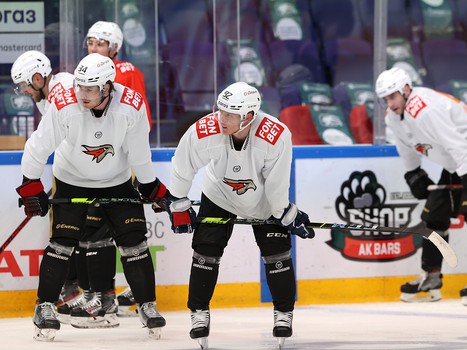 Первая тренировка Никиты Сошникова в «Авангарде»